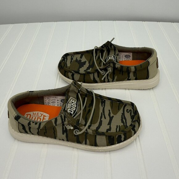 Hey Dude Youth Wally Mossy Oak Camo Shoes Size 1 YT1, EU 33, UK 1 - Picture 2 of 7